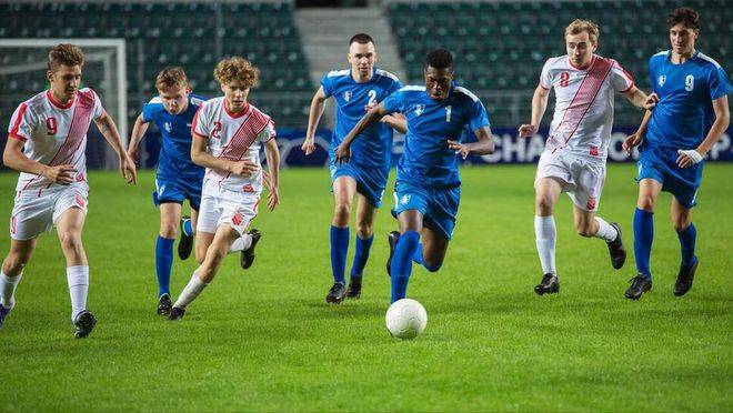 爱游戏app下载地址-帕尔梅拉斯核心球员体能恢复，备战西雅图海湾者