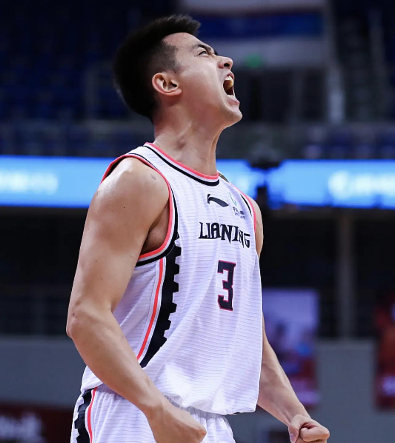 克服困难,CBA球队在赛场上勇往直前 克服困难,CBA球队在赛场上勇往直前