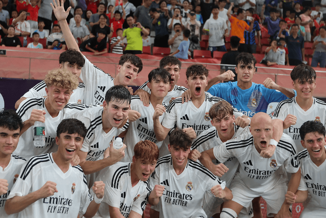 爱游戏课程-瓦伦西亚在主场告捷，球队势如破竹的简单介绍