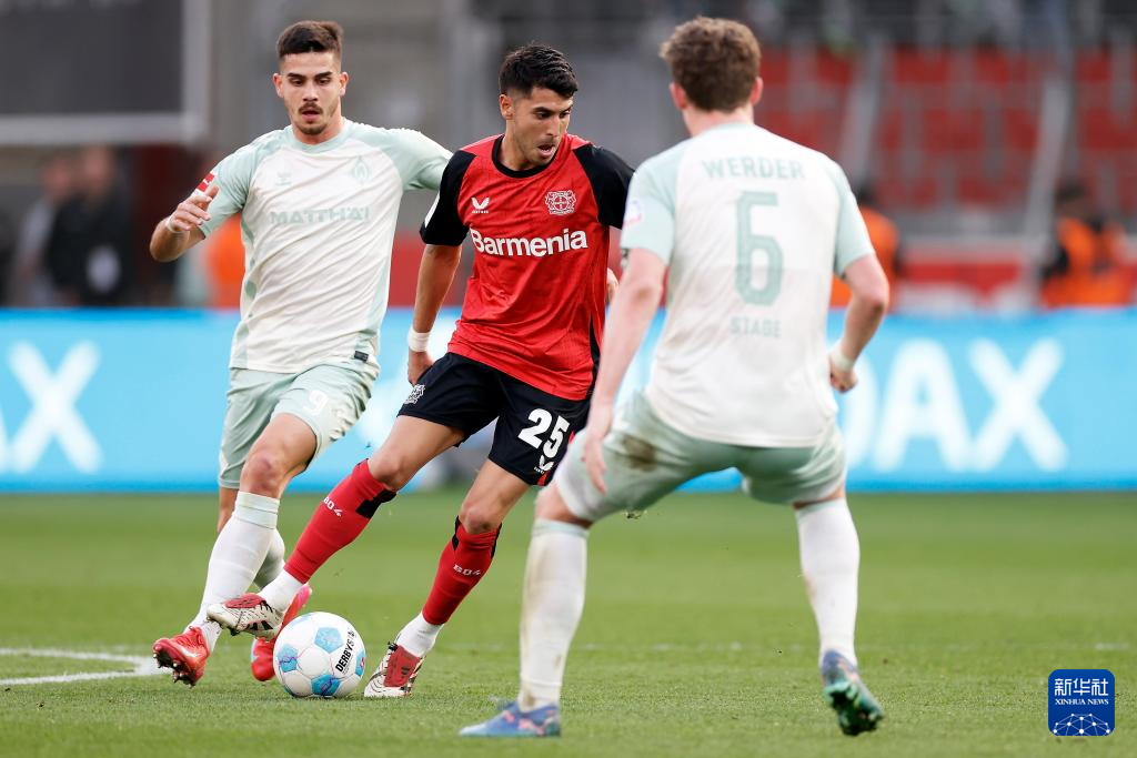 爱游戏馆-云达不来梅主场大胜汉诺威，排名上升