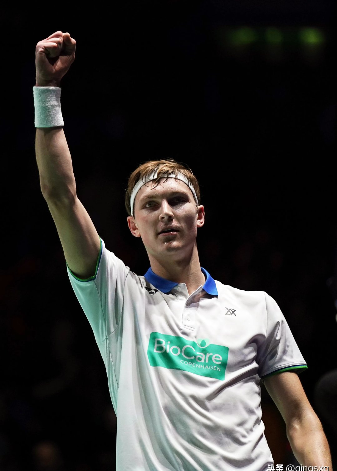 爱游戏登录-包含丹麦历史性进入欧洲国家杯四强，全队喜极而泣的词条