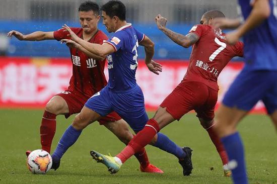 国安闷平建业,双方苦战无分胜负的简单介绍 国安闷平建业,双方苦战无分胜负的简单介绍