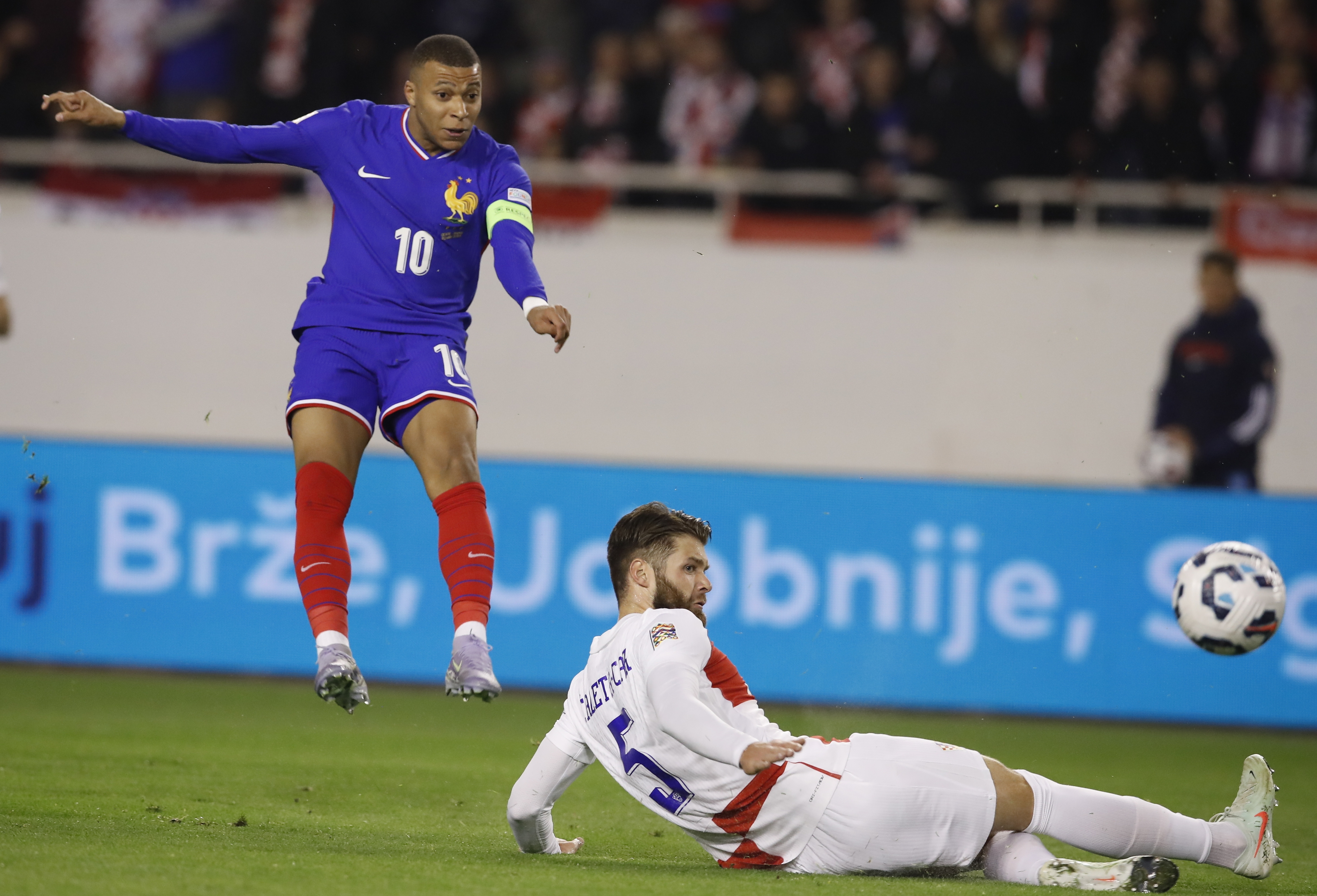 克罗地亚豪胜,晋级欧国杯半决赛 克罗地亚豪胜,晋级欧国杯半决赛