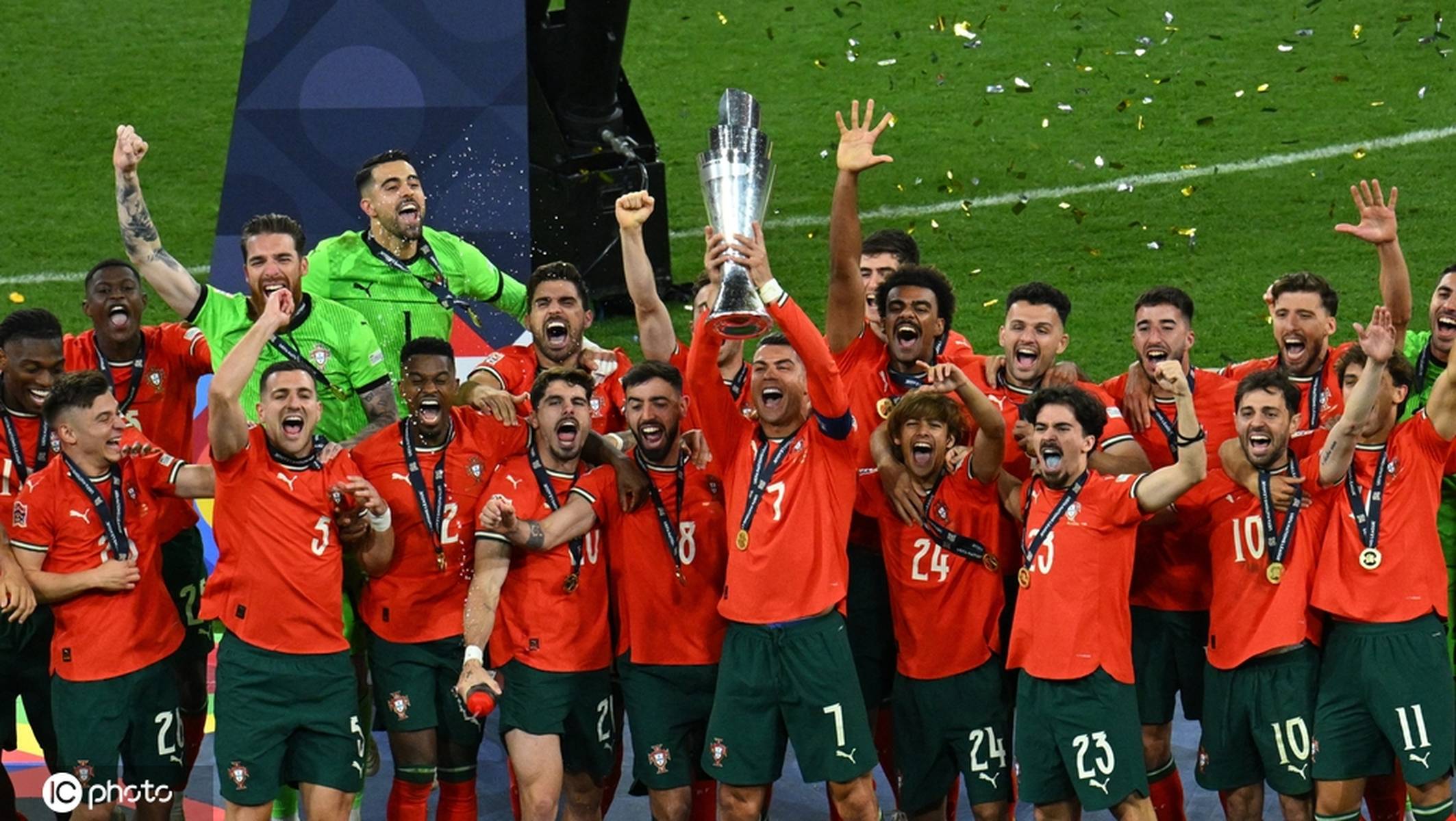 关于葡萄牙对阵波兰，谁能获得宝贵的胜利？的信息