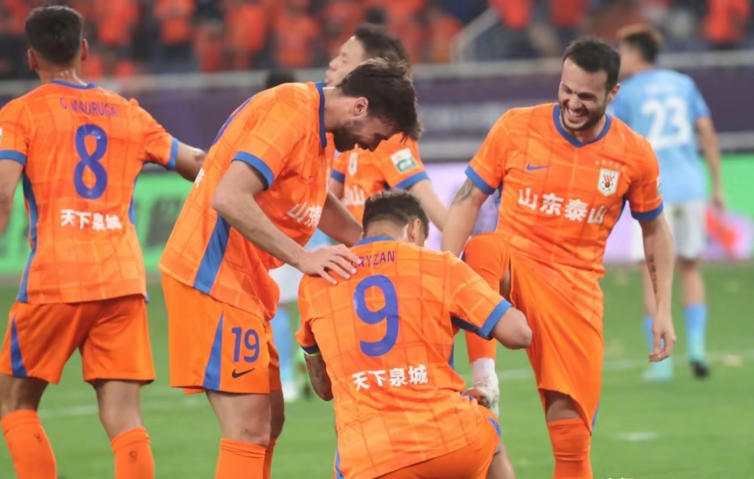 北京国安不敌江苏苏宁,遭遇联赛两连败 北京国安不敌江苏苏宁,遭遇联赛两连败