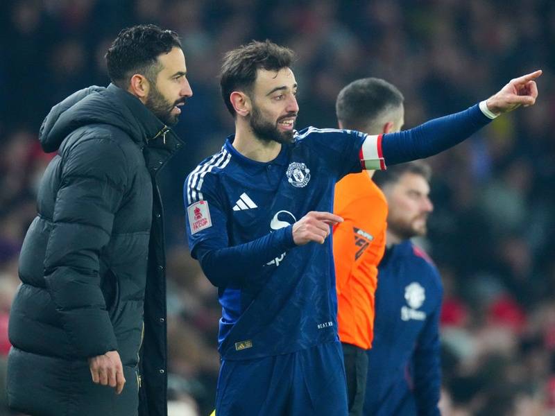 关于华斯布尔下滑加剧,英超降级危机四伏的信息 关于华斯布尔下滑加剧,英超降级危机四伏的信息