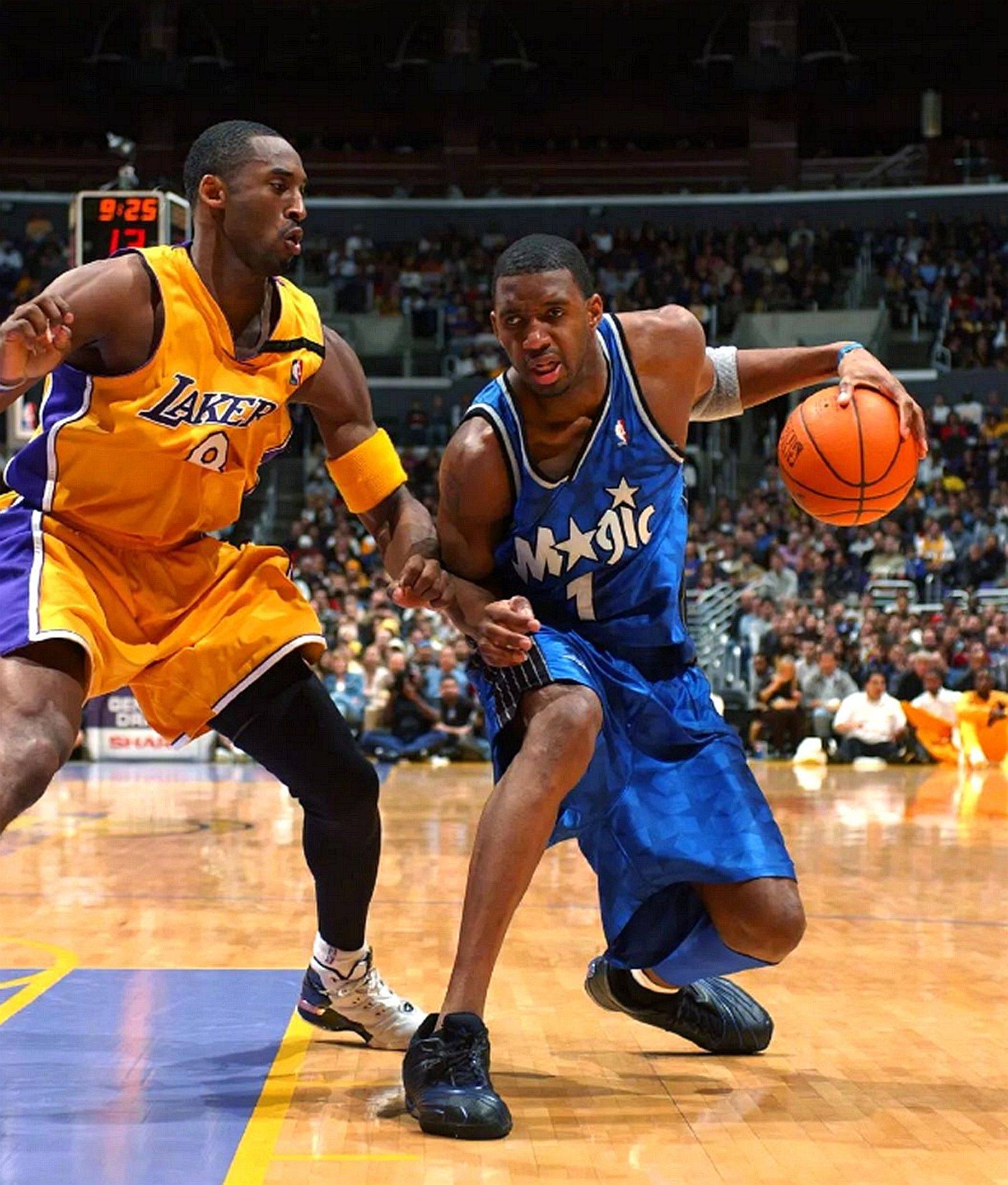 超赞比赛瞬间,球员实力尽显风采的简单介绍 超赞比赛瞬间,球员实力尽显风采的简单介绍