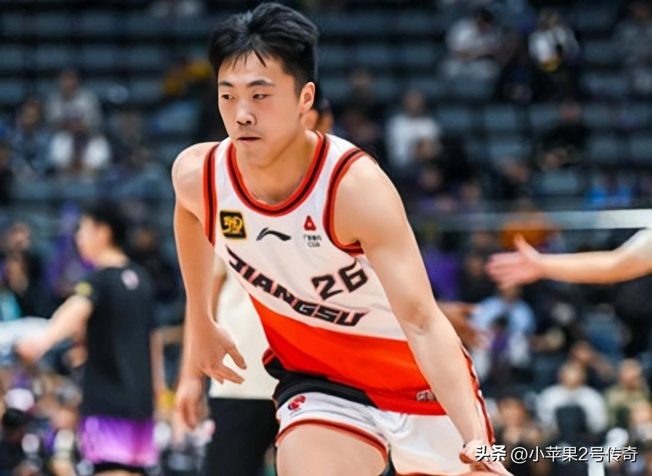 爱游戏新闻-江苏男篮胜出，战绩稳定持续领跑的简单介绍